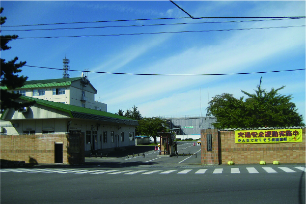 青森駐屯地の外観