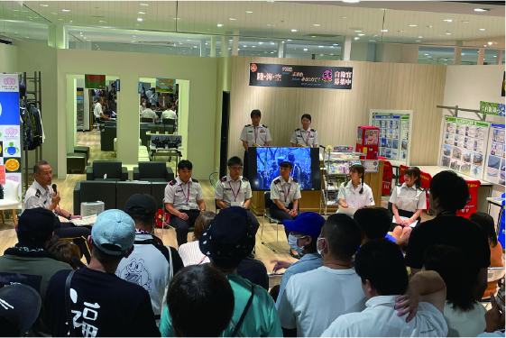 サテライトブース